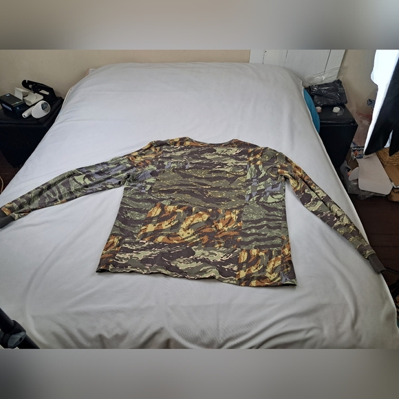 Nike Tiger Camouflage Cotton Long Sleeve Mens  Shirt Size XXL - Picture 12 of 12